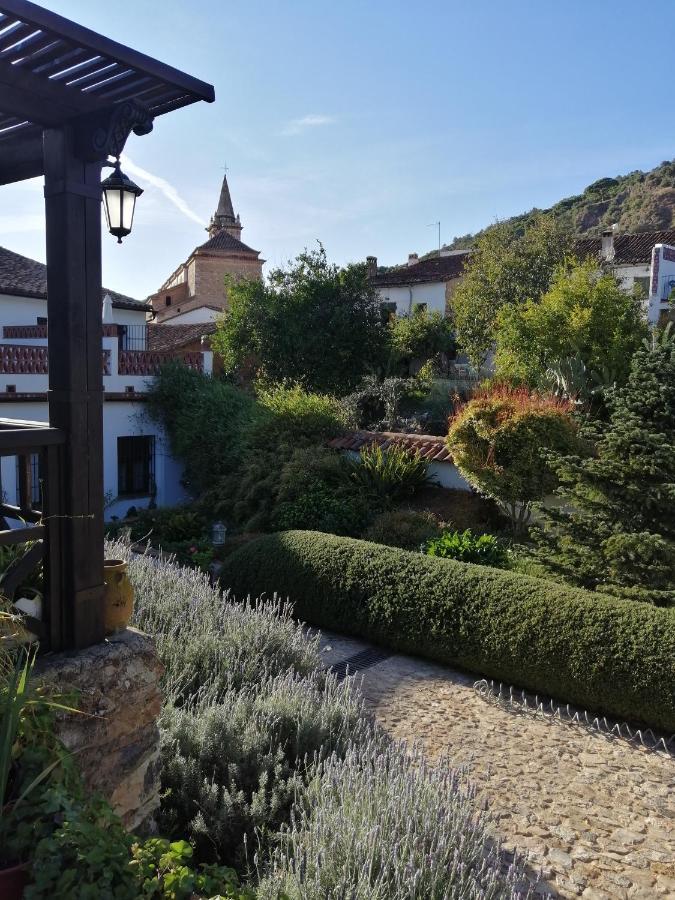 Гостевой дом Casona Del Duende Алахар Экстерьер фото